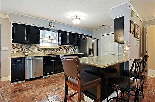 4th image of 16253 Herbage Dr