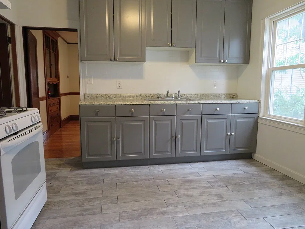 2 bed, 1.0 bath, 1000 sqft, $2,800 — Photo 3