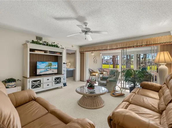 6700 Dennis Cir A-103, Naples, FL 34104