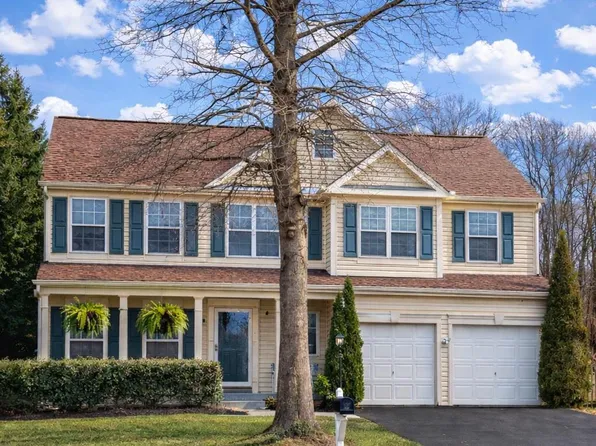 9344 Signal Station Dr, Manassas, VA 20111