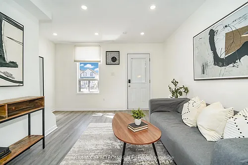 47 Greendale Ave #UPPER Photo 1