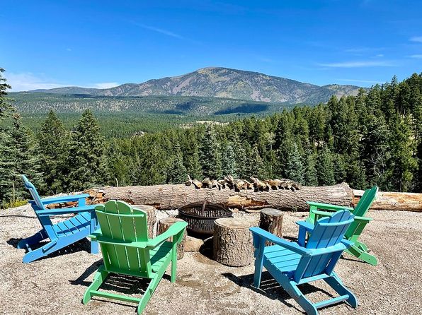 956 Los Griegos Rd, Jemez Springs, NM 87025