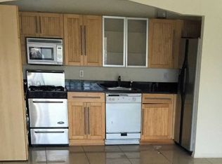 559 Middle Neck Rd APT 3C, Great Neck, NY 11023