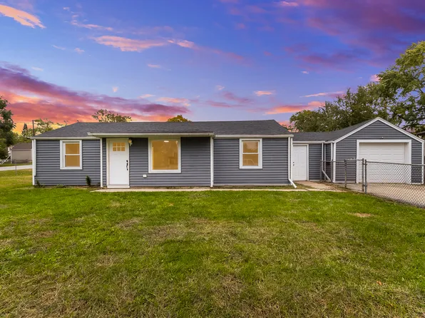1206 Lafayette St, Aurora, IL 60505