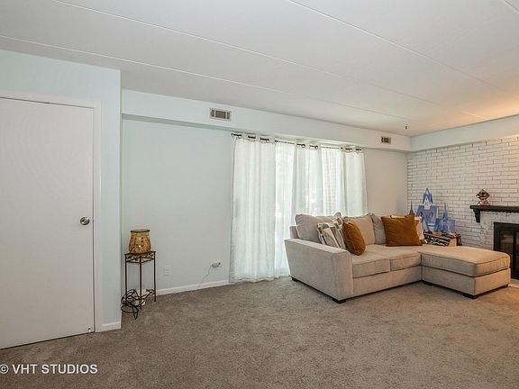3rd image of 15315 Treetop Dr #2N