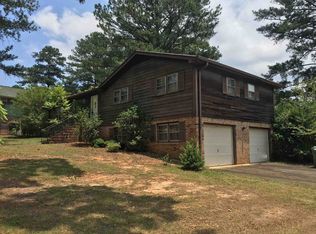 6744 Keswick Dr, Riverdale, GA 30296