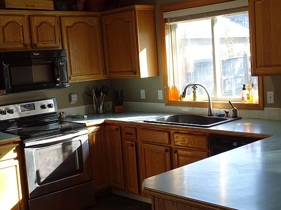 2nd image of 2506 N Stagecoach Dr