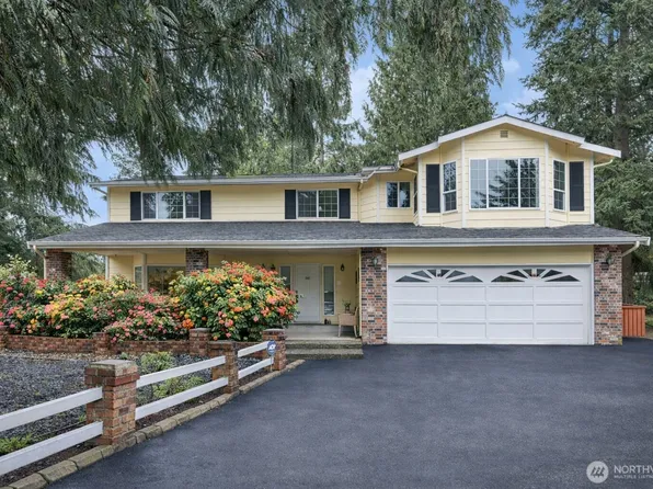 7905 207th PL SW, Edmonds, WA 98026