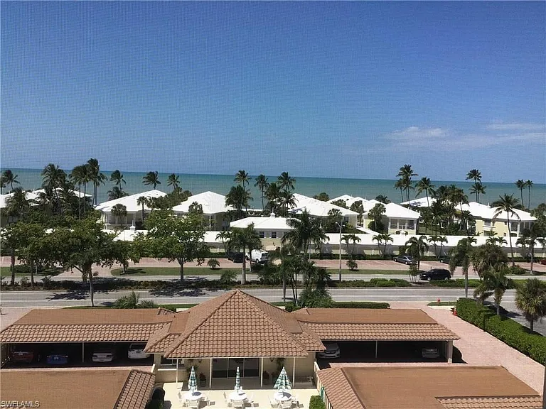 2600 Gulf Shore Blvd N #64 — Photo 3