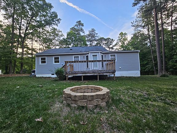 2nd image of 119 S Creek Dr