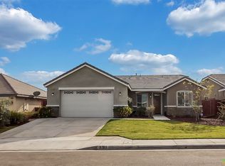 3109 W Penny Ln, Rialto, CA 92376