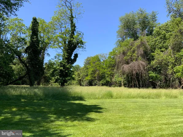 Frederick Rd, Clarksburg, MD 20871