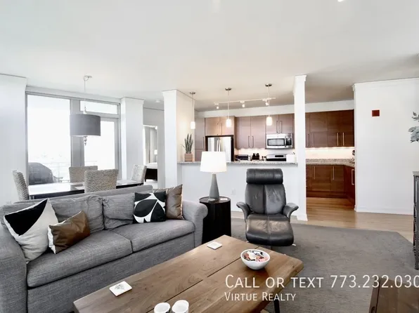 1570 Elmwood Ave Unit 706, Evanston, IL 60201