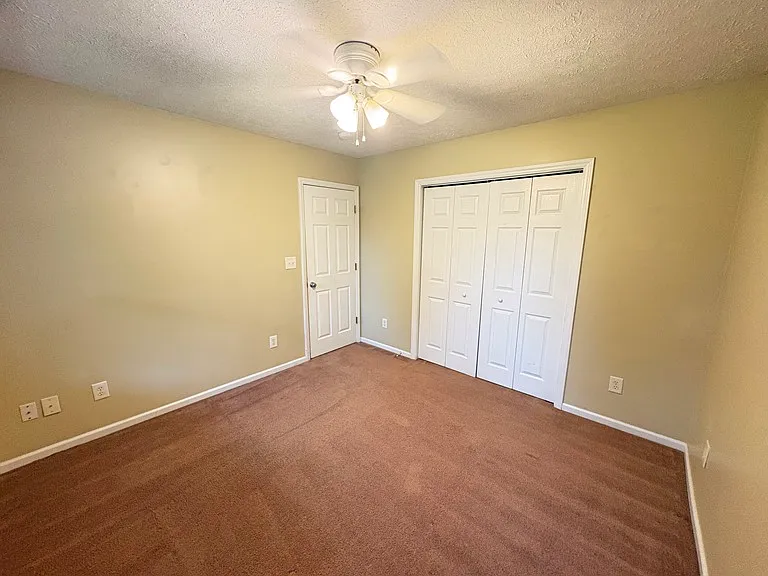 338 Farina Dr — Photo 23