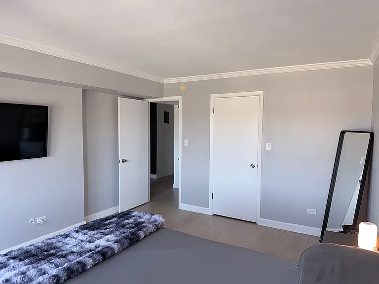 7525 W Lawrence Ave #403 — Photo 11