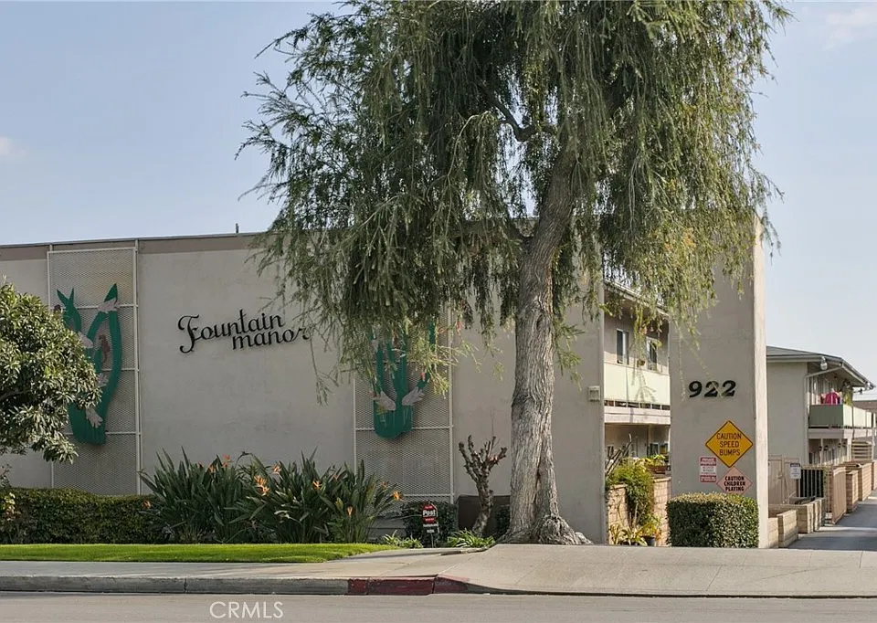 922 W Duarte Rd #4