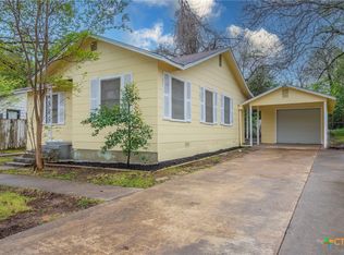 519 Evelyn St, Rockdale, TX 76567