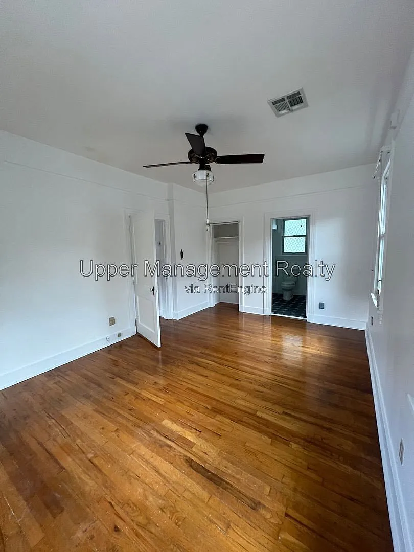 3 bed, 2.0 bath, 1500 sqft, $2,000 — Photo 4
