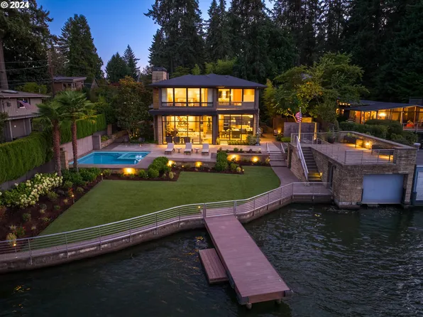 16819 Allen Rd, Lake Oswego, OR 97035