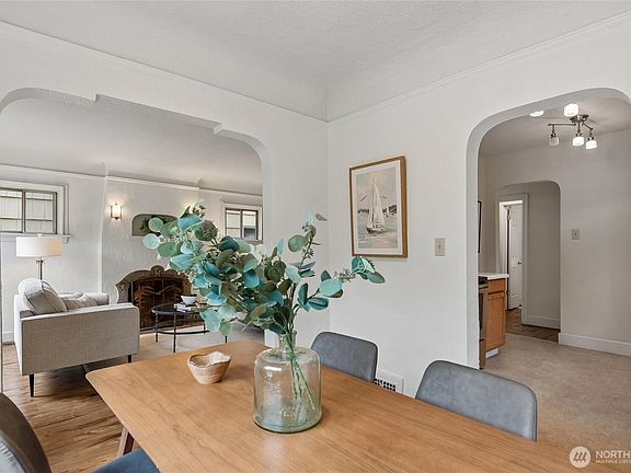 5th image of 346 NE 58th Street