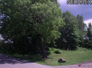 17819 Davis Rd, Lake Milton, OH 44429