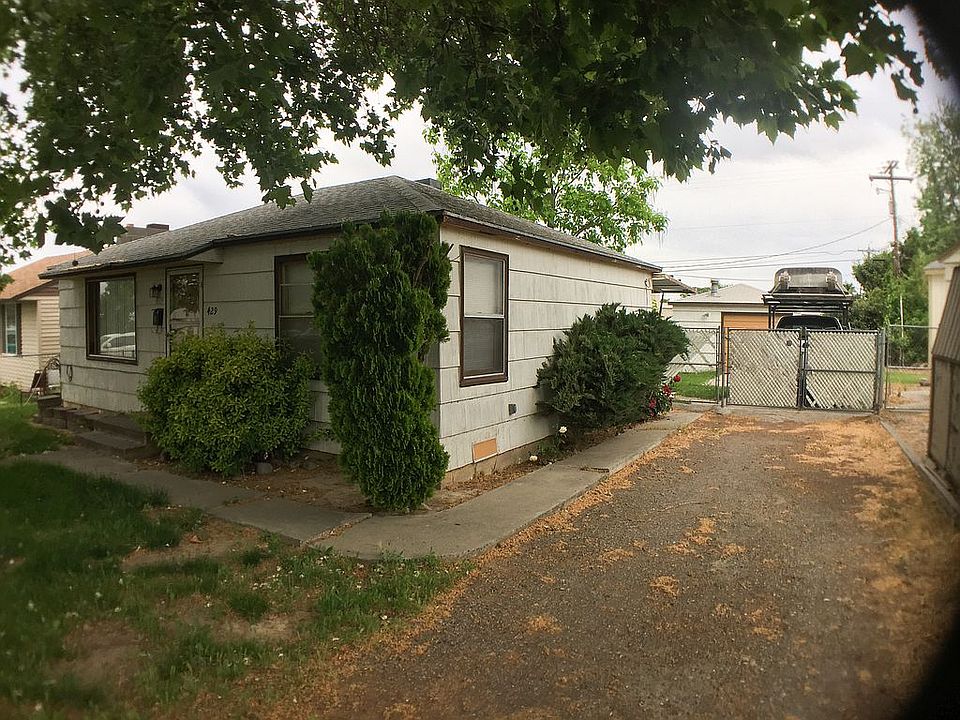 2nd image of 429 S Elm St