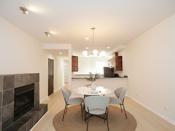 3rd image of 1223 E 52nd St APT 1
