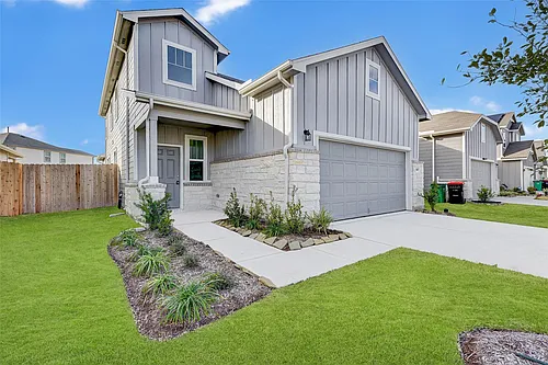 25821 Hedgerow Dr Photo 1