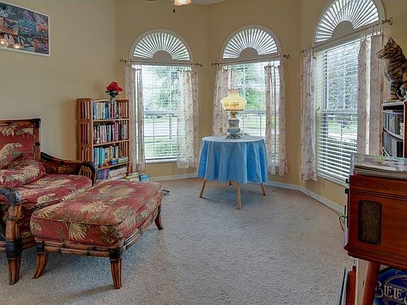 5th image of 11065 Bremerton Ct