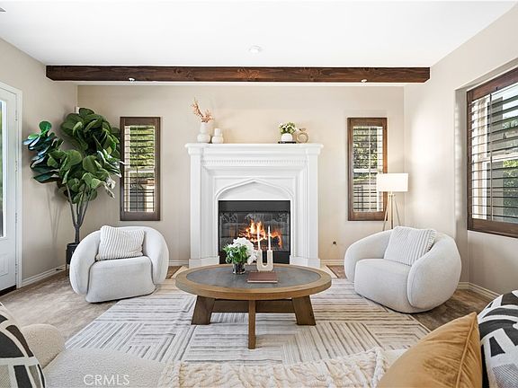 5th image of 2879 Venezia Ct