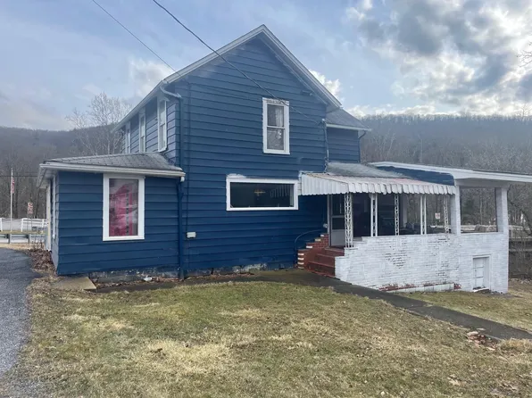 25 Winslow Hill Rd, Benezette, PA 15821
