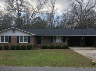 174 S 8th St, Cochran, GA 31014