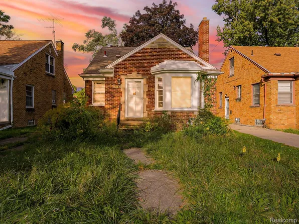 17267 Warwick St, Detroit, MI 48219