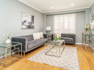 34 Jingle Cres, Brampton, ON L6S0B2