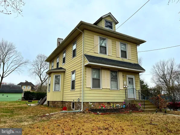 270 Elm St, Westville, NJ 08093