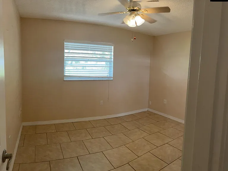 2280 Stickney Point Rd #412 — Photo 15