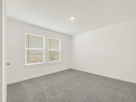 3rd image of 2643 Sunset Bluff Ln