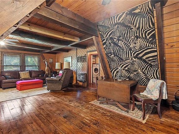 5th image of 636 Greeson Rd NE