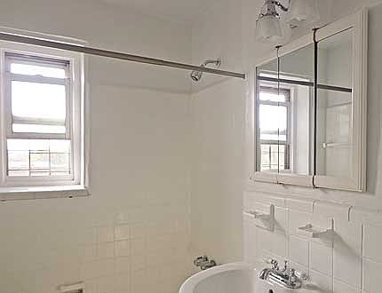 2nd image of 14011 34th Ave APT 4F