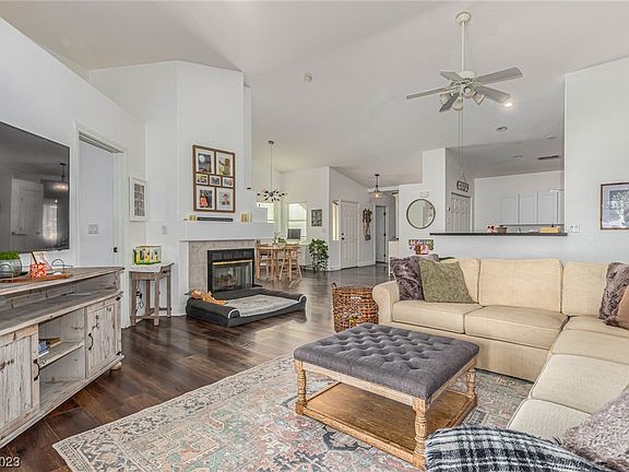 5th image of 3368 Trevet St Unit 101