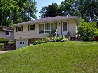 2314 12th Ave NW, Rochester, MN 55901