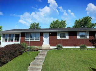 17 Victoria Dr, Granite City, IL 62040