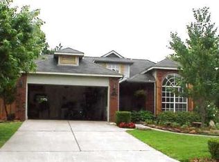 6811 W Silver Oak Dr S, Tulsa, OK 74107