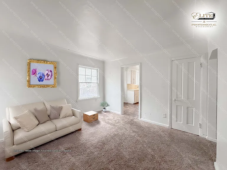 18759 Grandville Ave — Photo 2