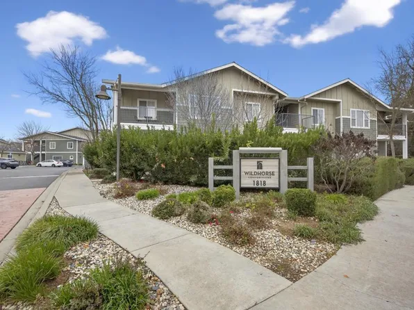 1818 Moore Blvd APT 102, Davis, CA 95618