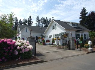 325 Grant Ave, Cottage Grove, OR 97424