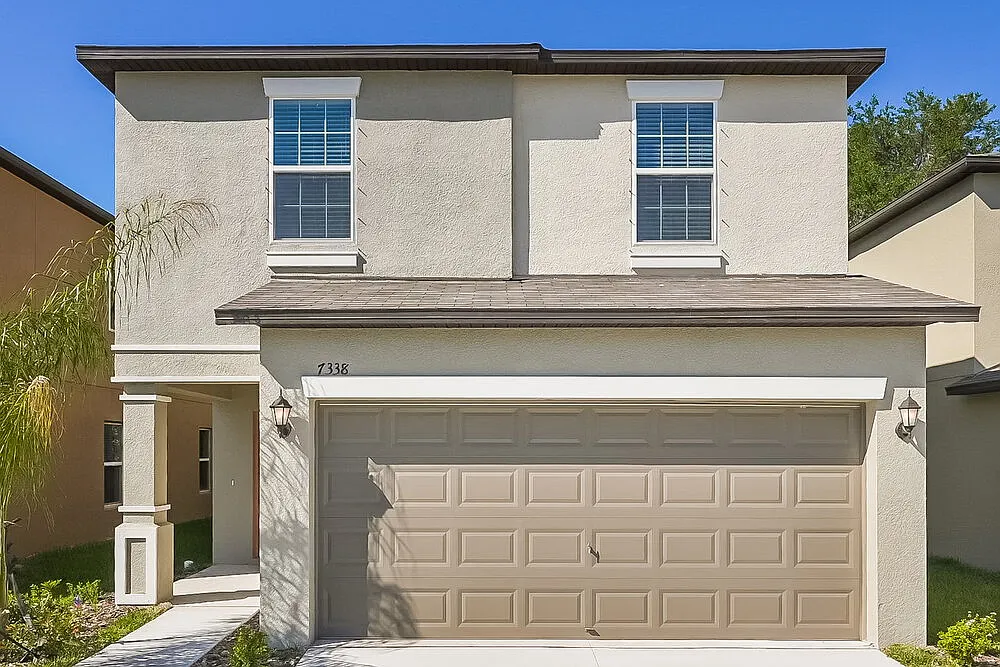 4 bed, 2.5 bath, 1763 sqft, $2,600 — Photo 1