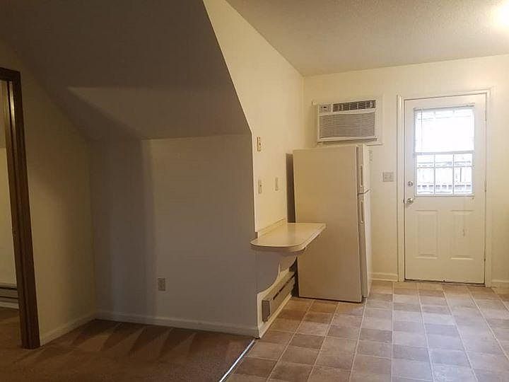 1st image of 2863 Whitener St APT B5