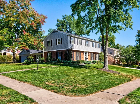 5510 Bayberry Dr, Cincinnati, OH 45242