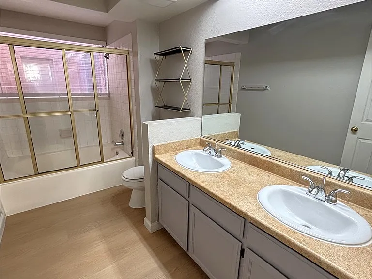 2309 Florissant Dr — Photo 13